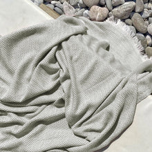 Best Bamboo Beach Towel: The 2026 Buyer's Guide