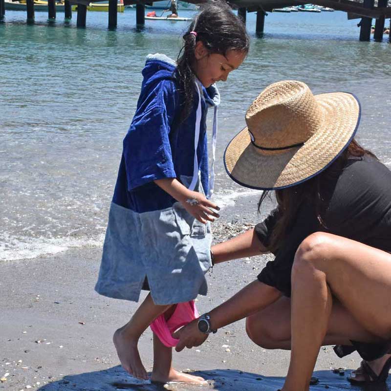NIXY Kids Towel Changing Poncho, kid at the beach changing with a parent's help