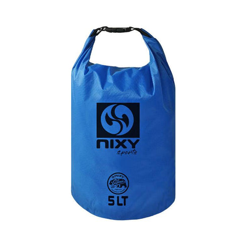 NIXY Waterproof Dry Sack in Blue 5L, front view showing roll top closure and NIXY sports logo, lightweight floating dry bag for paddleboarding, SUP, kayaking and beach adventures